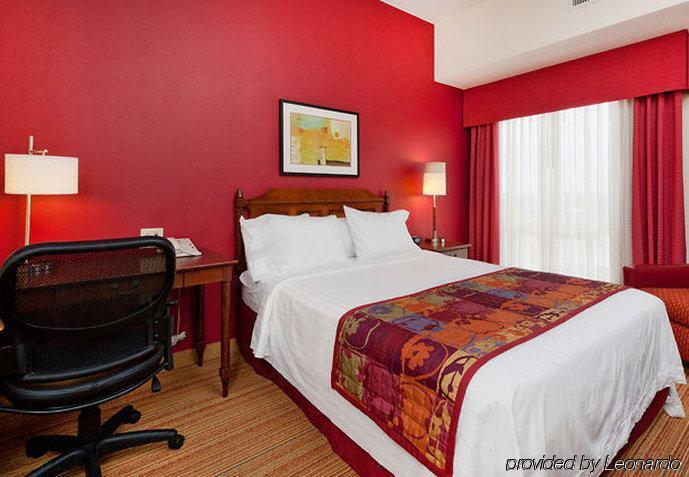 Residence Inn Charlotte Uptown Номер фото