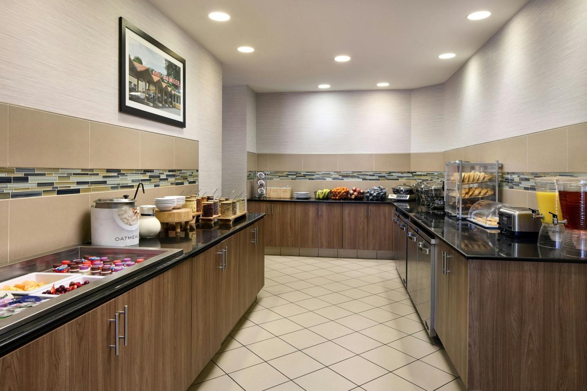 Residence Inn Charlotte Uptown Екстер'єр фото