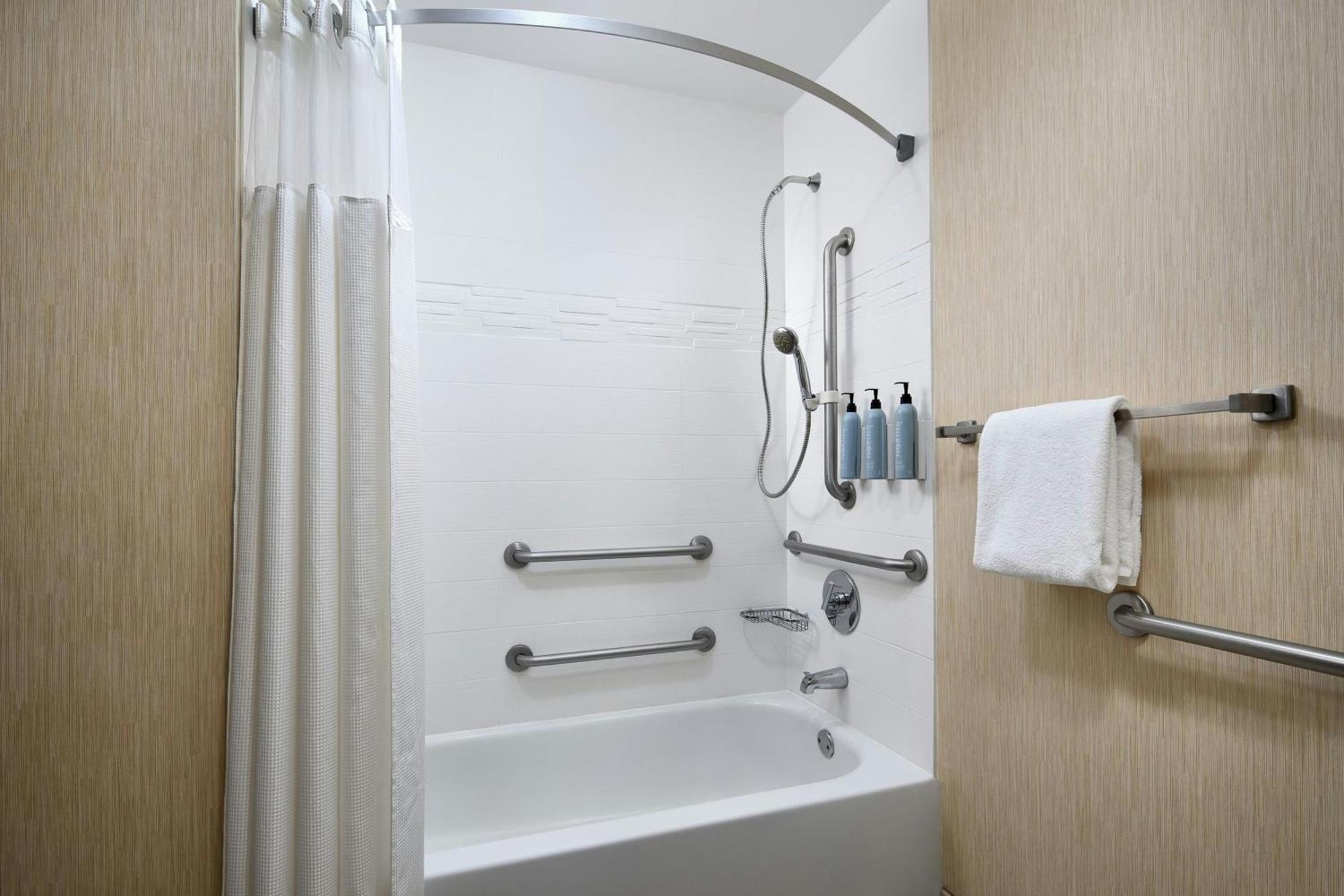 Residence Inn Charlotte Uptown Екстер'єр фото