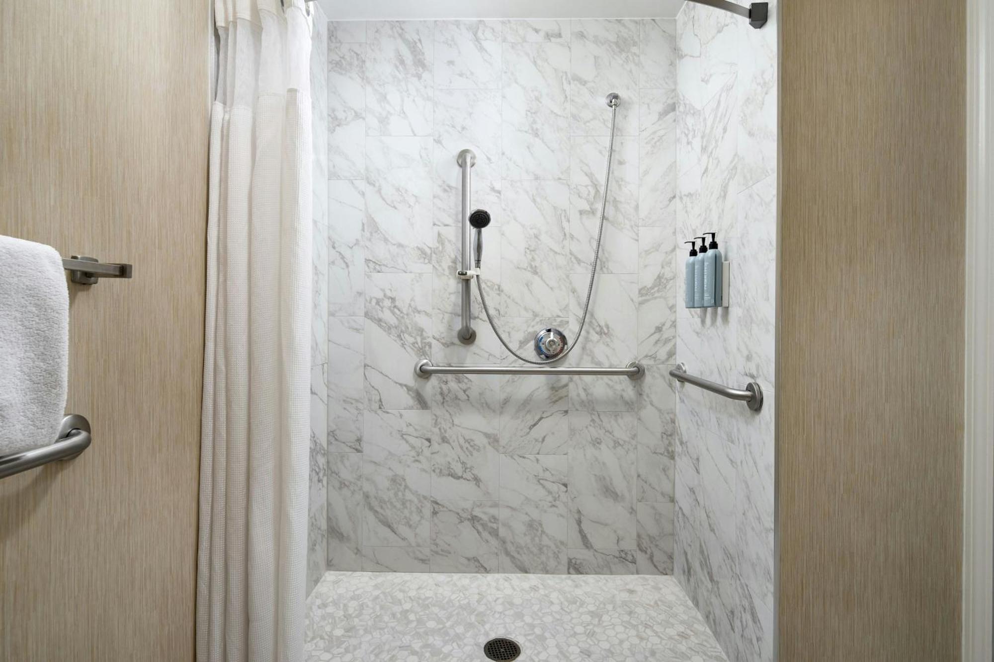 Residence Inn Charlotte Uptown Екстер'єр фото