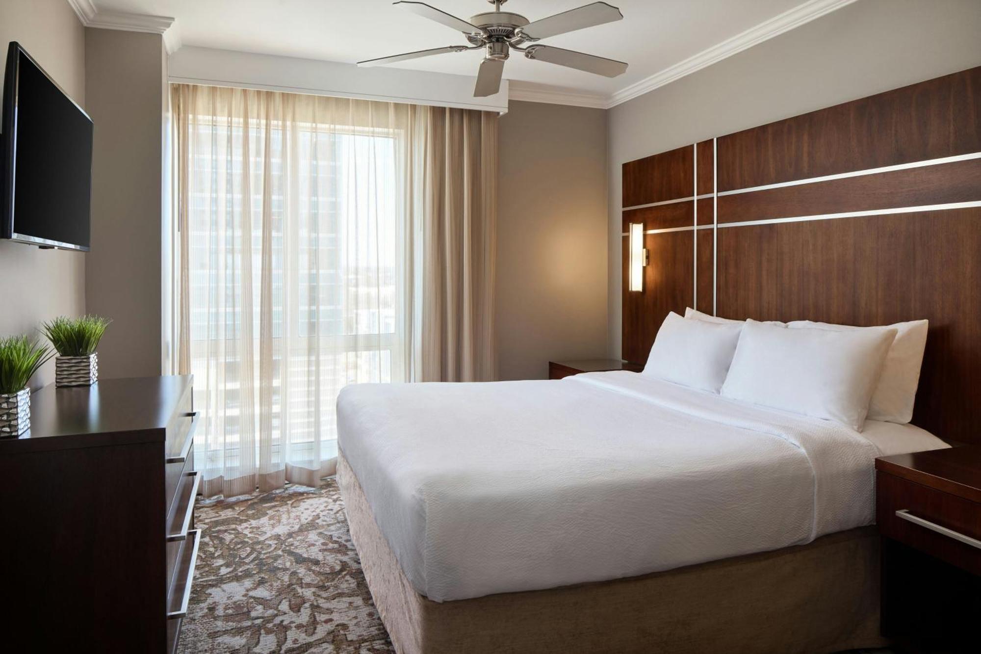 Residence Inn Charlotte Uptown Екстер'єр фото