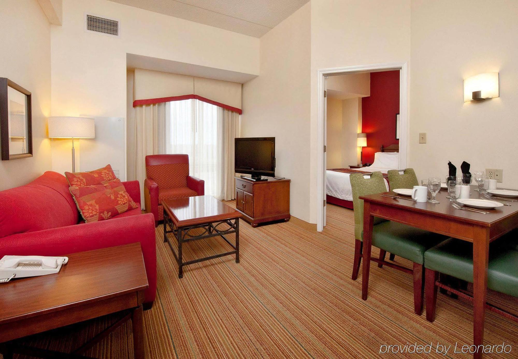 Residence Inn Charlotte Uptown Номер фото