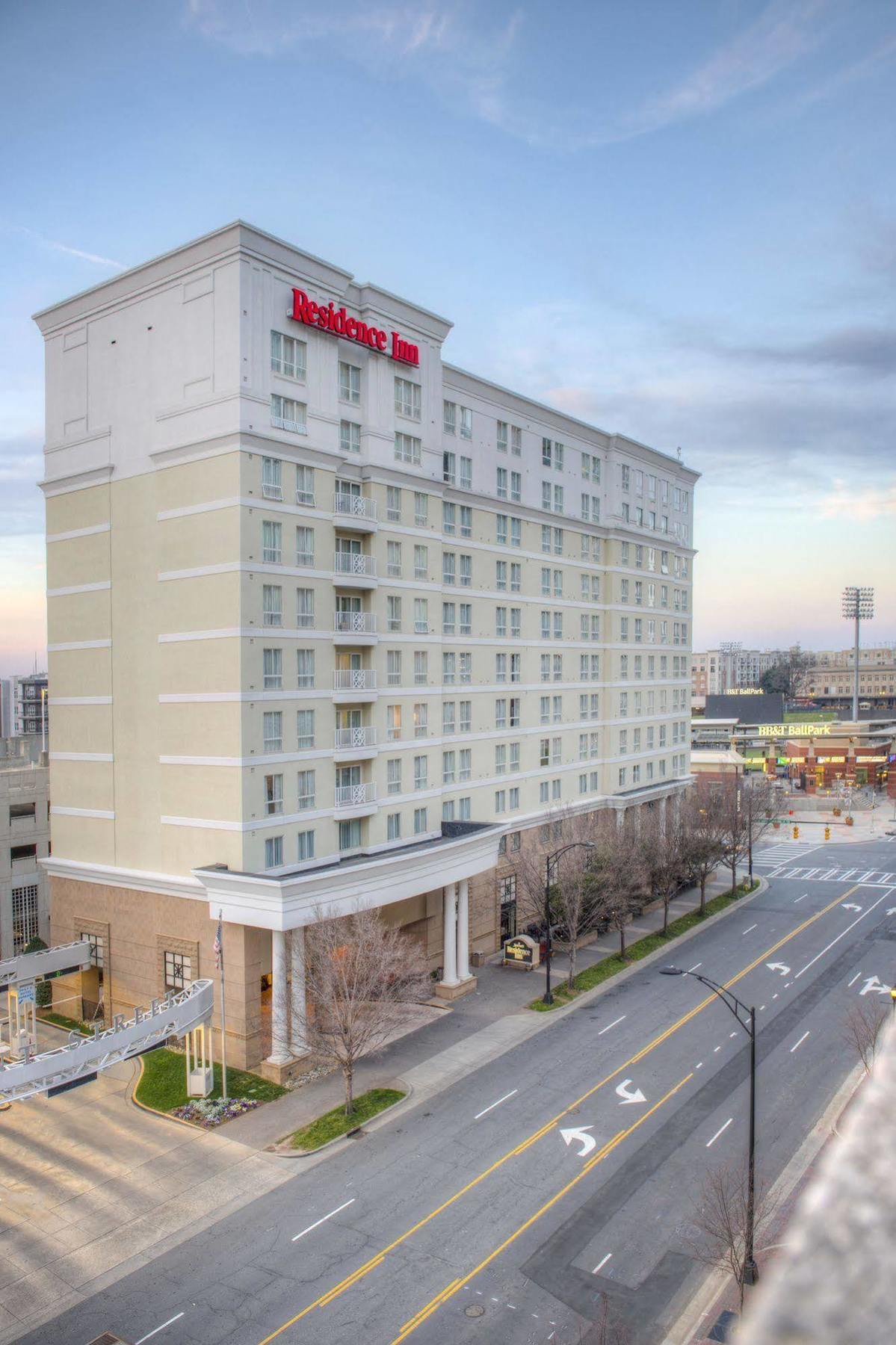 Residence Inn Charlotte Uptown Екстер'єр фото